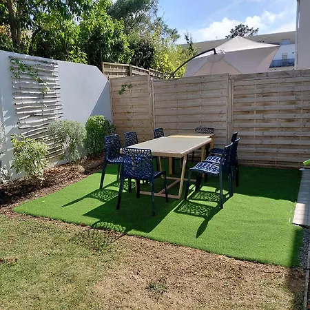 Maison Avec Jardin Privatif Pour 4 A 7 Personnes Proche De La Bonne Source Casa de Férias *